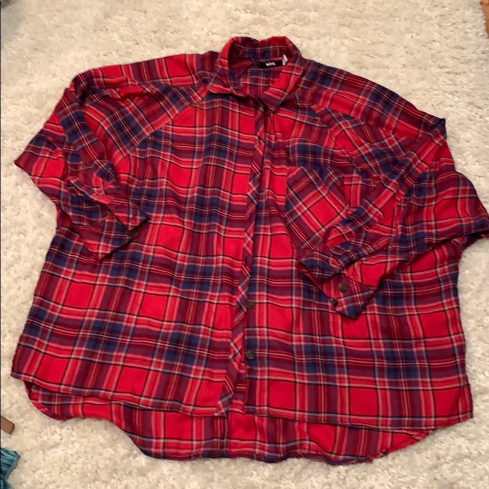 Woman’s Oversized 3/4 sleeve flannel shirt